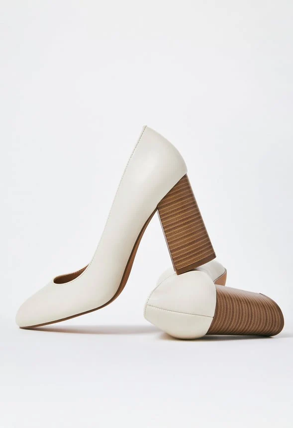 Daphne Block Heel Pump - Image 4