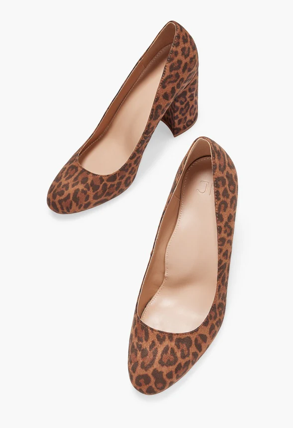 Daphne Block Heel Pump - Image 6