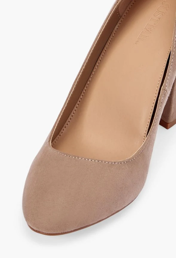 Daphne Block Heel Pump - Image 4