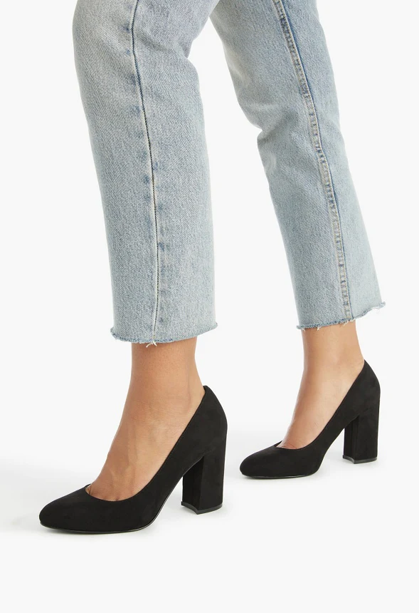 Daphne Block Heel Pump - Image 2