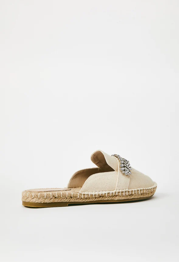 Daphney Slip-On Flat - Image 5