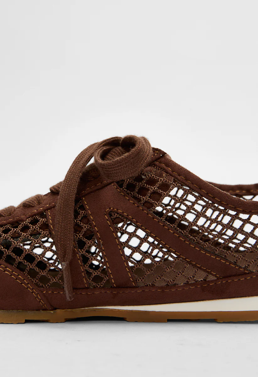 Delaney Retro Sneaker - Image 7