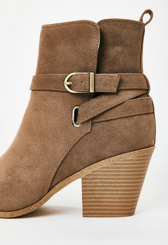 Della Block Heeled Bootie - Image 7
