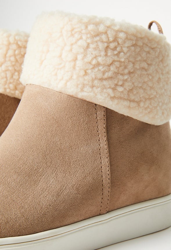 Denver Wedge Sneaker - Image 8
