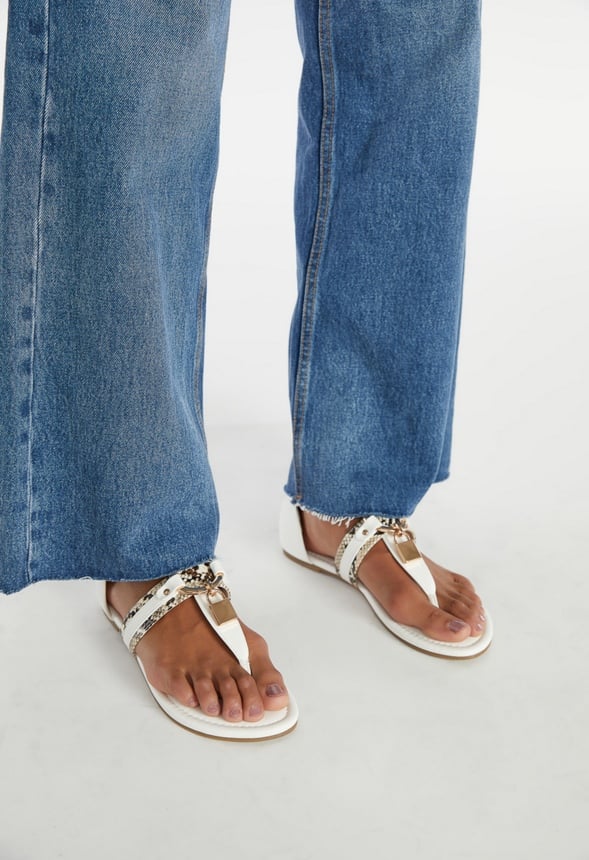 Devinne Flat Sandal - Image 8