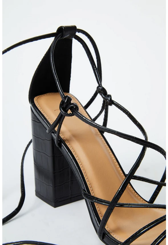 Dimona Strappy Block Heeled Sandal - Image 3