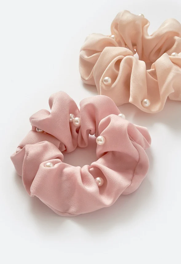 Dulce 2-Pack Satin Scrunchies With Pearl Detail - Image 3