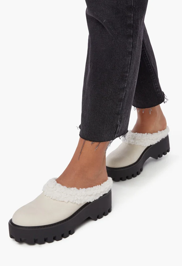 Edie Flatform Lug Sole Loafer - Image 5