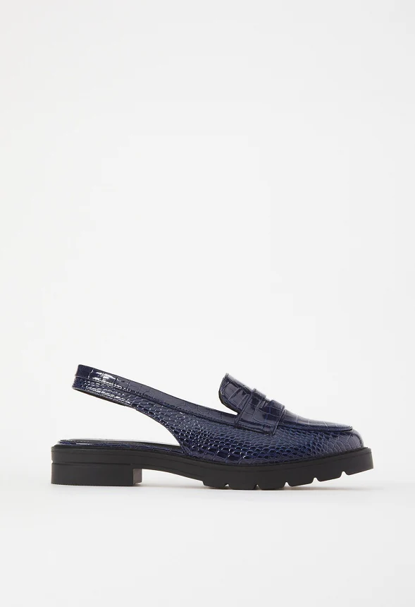 Elea Flat Loafer - Image 4