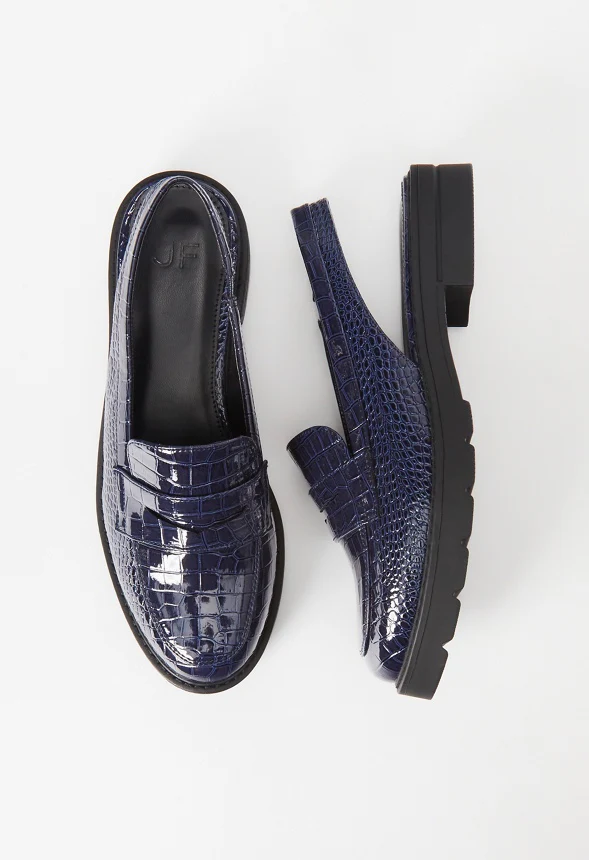 Elea Flat Loafer - Image 5
