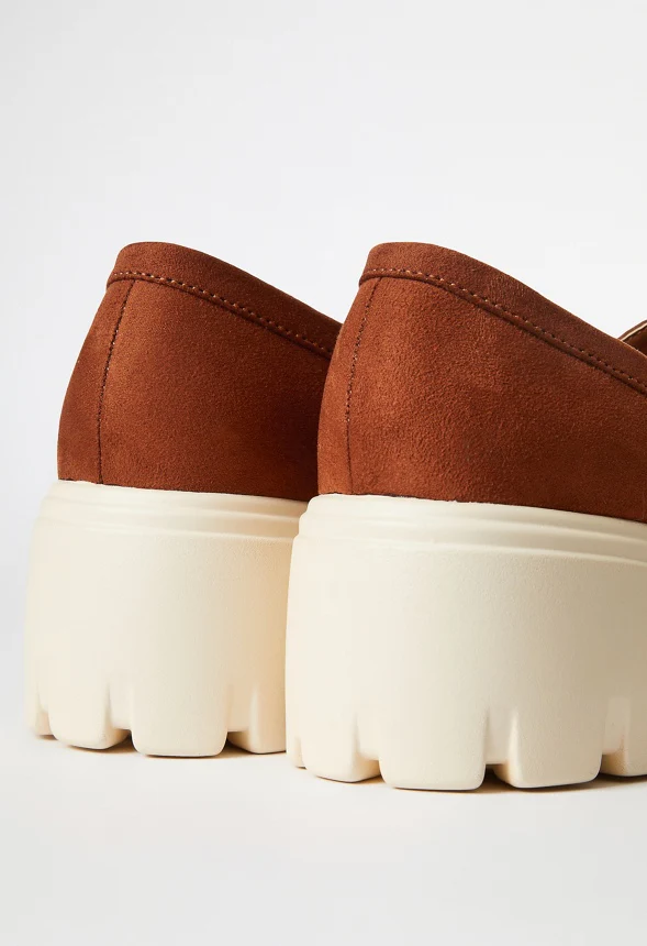 Elia Lug Sole Loafer - Image 8