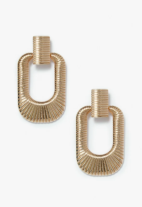 Ella Ridged Design Door Knocker Earrings - Image 3