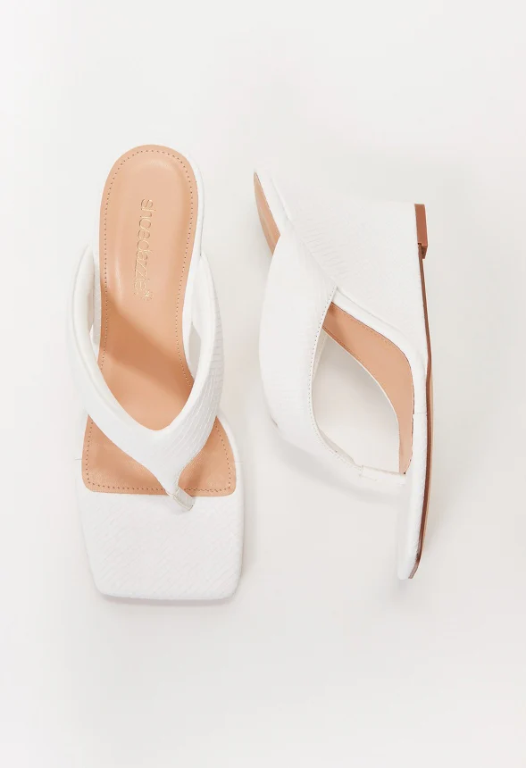 Elodie Wedge Sandal - Image 7
