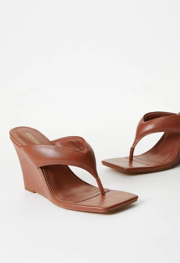 Elodie Wedge Sandal - Image 5