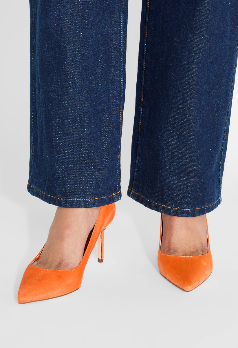 Elsie Classic Pump - Image 2