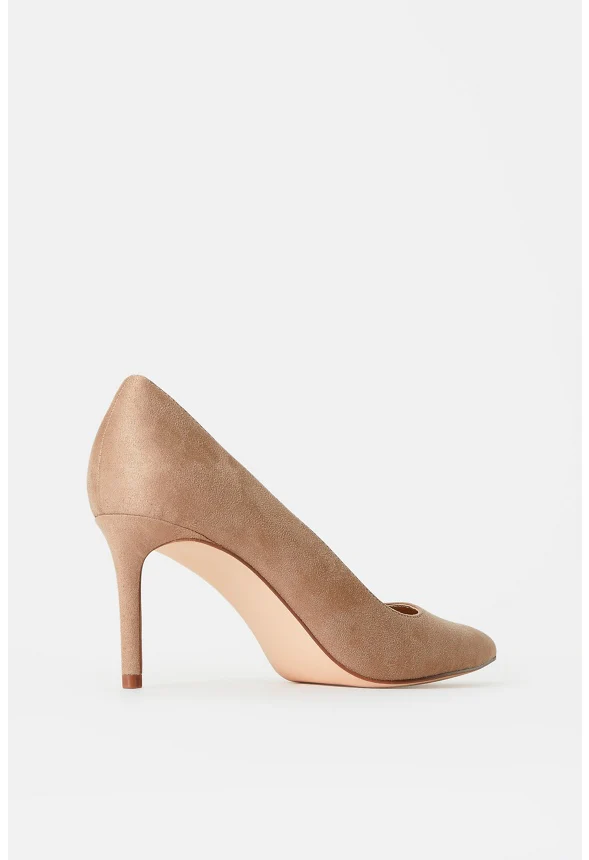 Elsie Classic Pump - Image 4