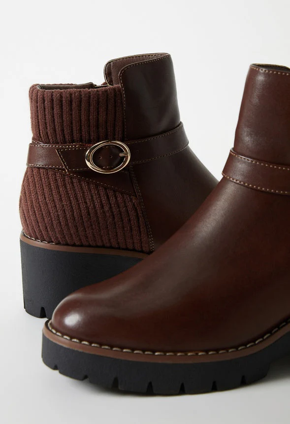 Ember Block Heeled Bootie - Image 8