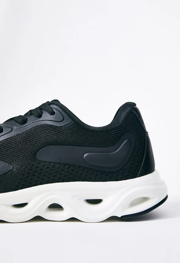 Emery Athletic Sneaker - Image 5