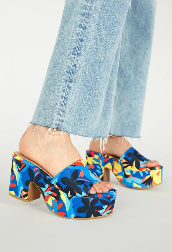 Esmie Block Heeled Platform Sandal - Image 2