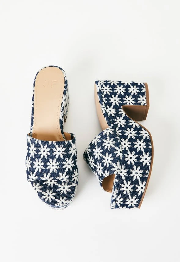 Esmie Block Heeled Platform Sandal - Image 7