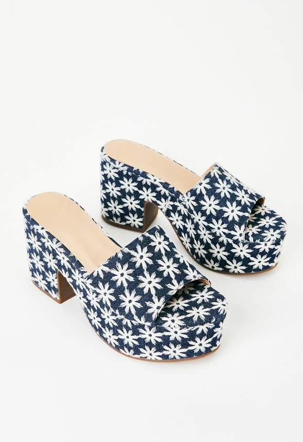 Esmie Block Heeled Platform Sandal - Image 8