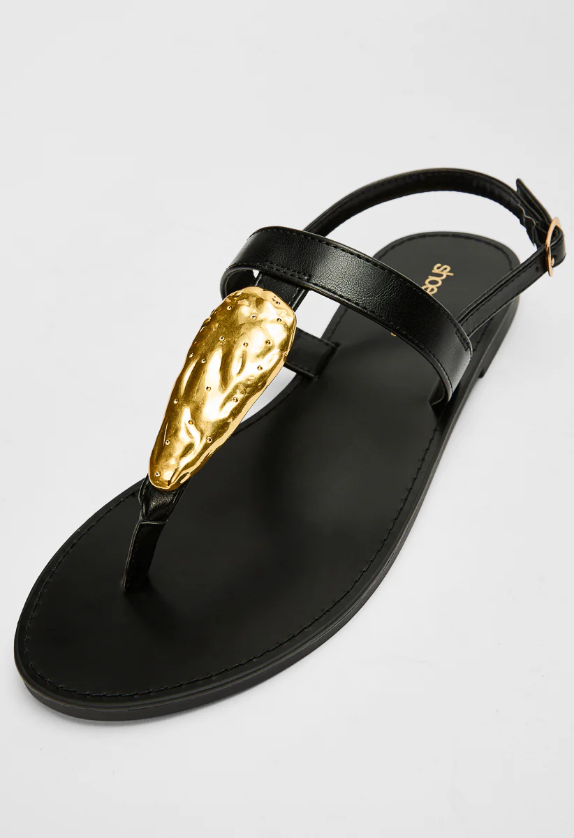 Ezra Flat Sandal - Image 7