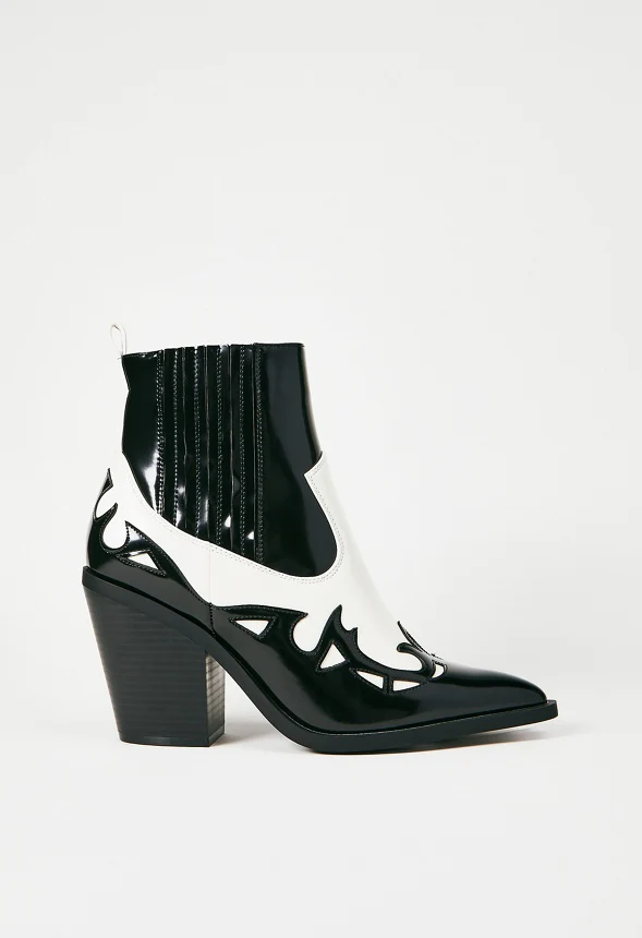 Faye Ankle Boot - Image 3