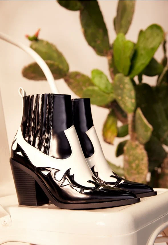 Faye Ankle Boot - Image 8