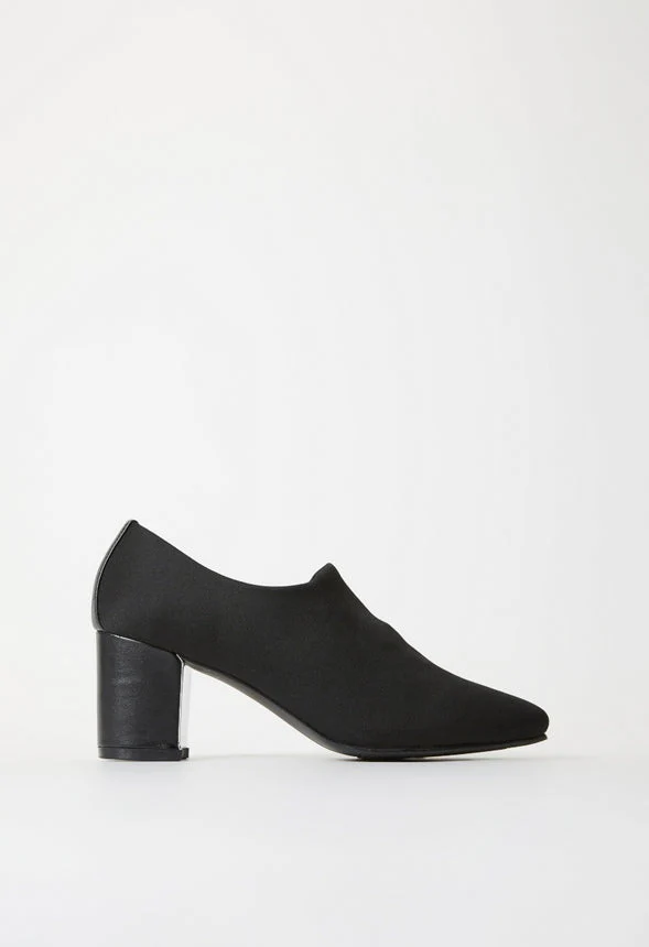 Faye Block Heeled Pump - Image 10