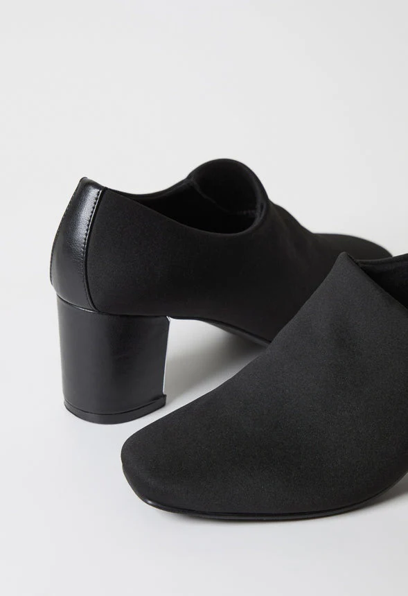 Faye Block Heeled Pump - Image 7