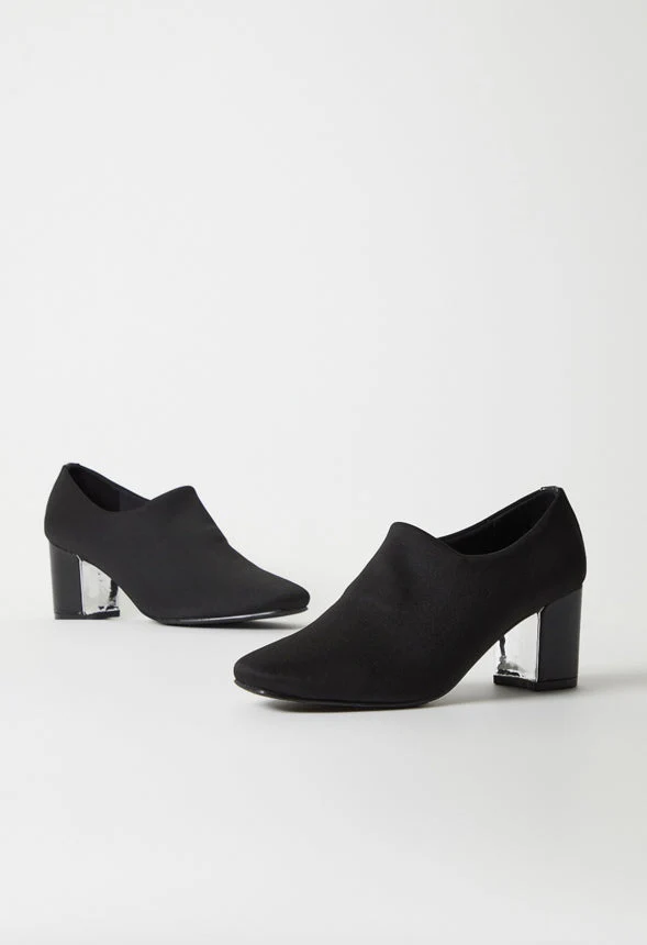 Faye Block Heeled Pump - Image 8