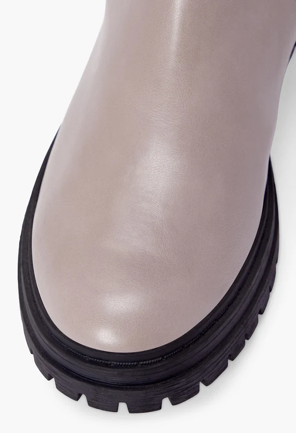 Felice Lug Sole Boot - Image 4