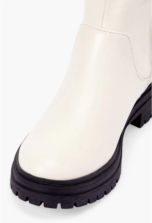 Felice Lug Sole Boot - Image 4