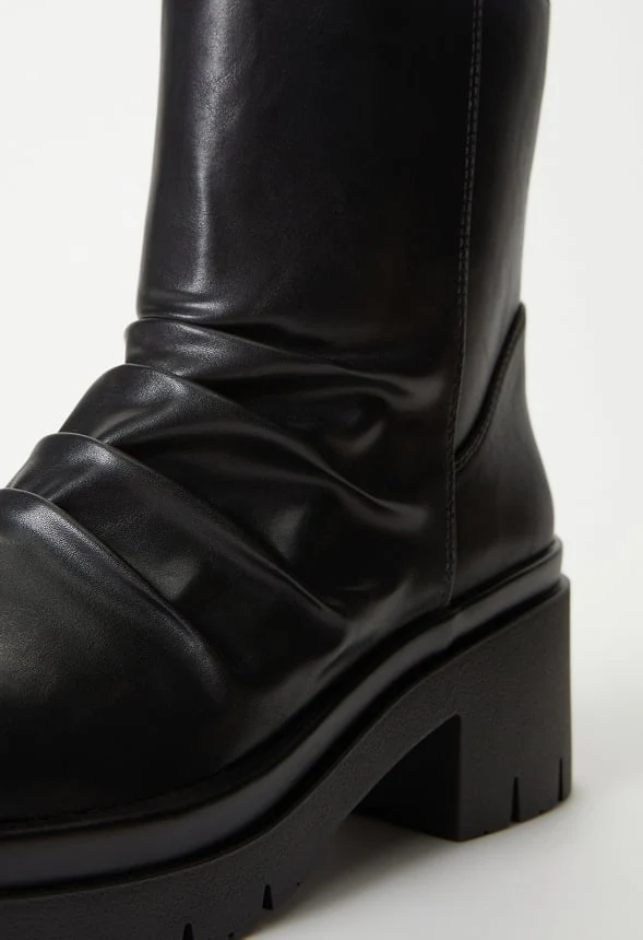 Finley Block Heeled Bootie - Image 7