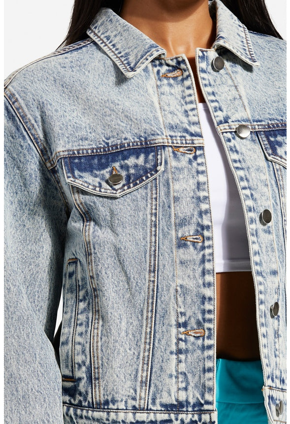 Fitted Denim Trucker Jacket - Image 3