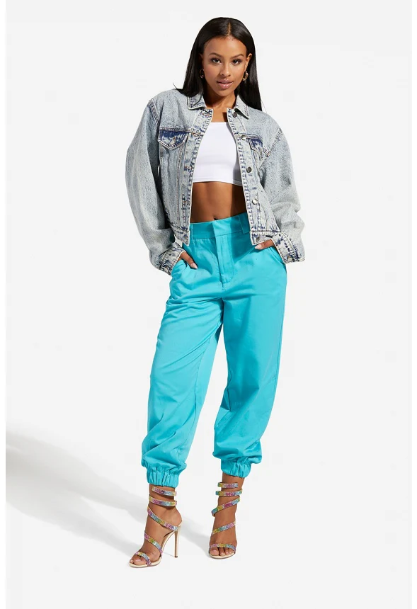 Fitted Denim Trucker Jacket - Image 4