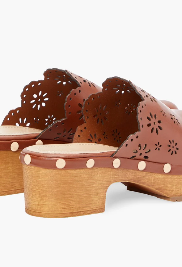 Floret Eyelet Clog - Image 4