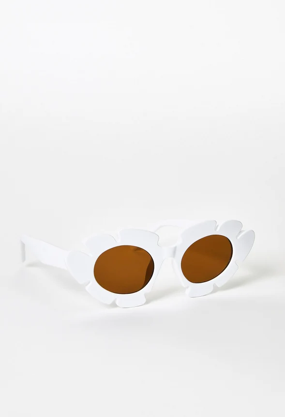 Flower Frame Sunglasses - Image 3
