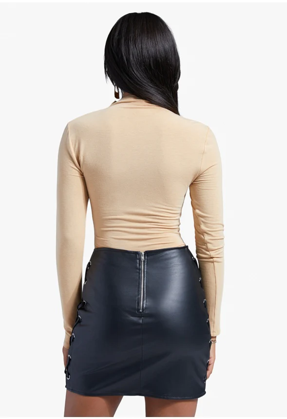 Front Ruched Mock Neck Top - Image 3