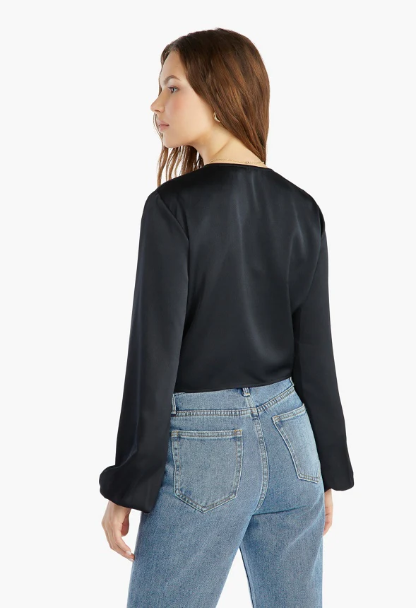 Front Tie Blouson Sleeve Blouse - Image 2