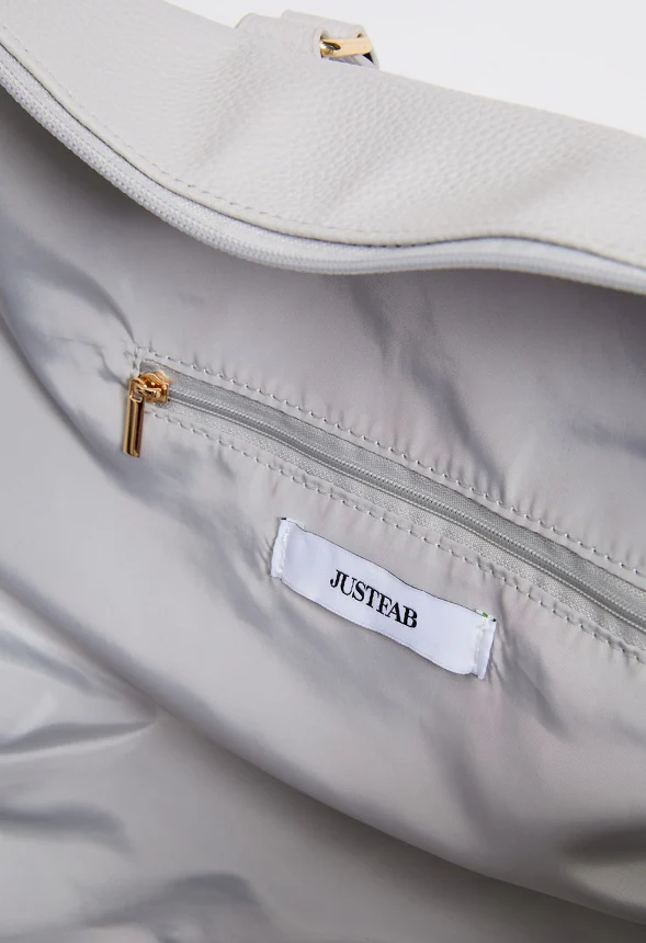 Front Zip Pocket Weekender - Image 6