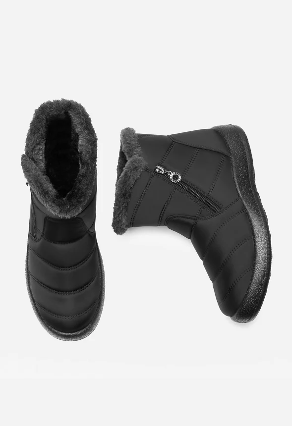 Fur Lined Snow Boots - Image 5