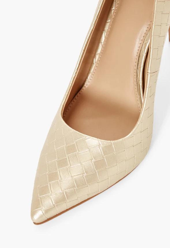 Gisselle Classic Pump - Image 4