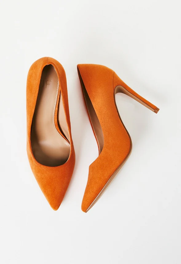 Gisselle Classic Pump - Image 8