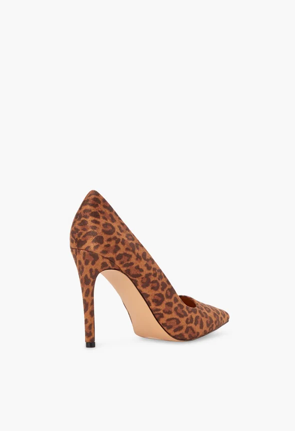 Gisselle Classic Pump - Image 3