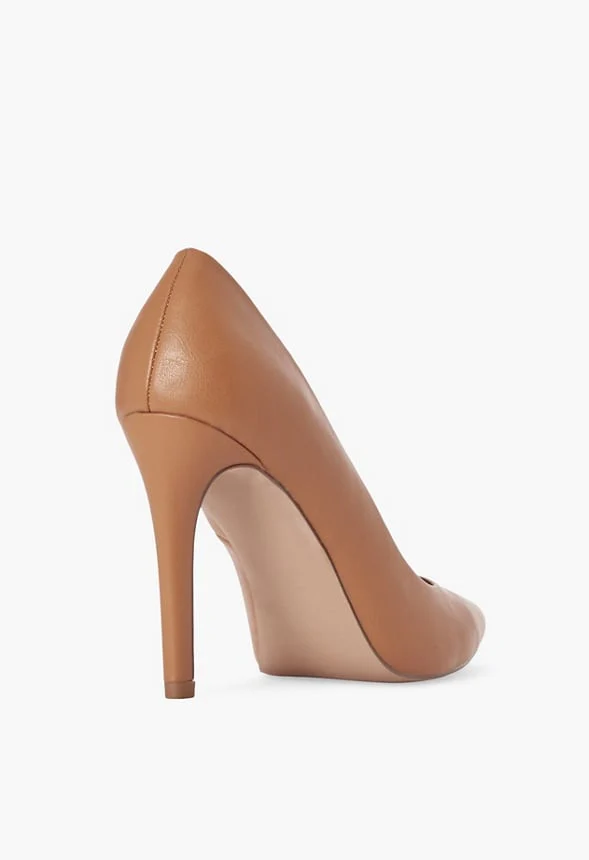 Gisselle Classic Pump - Image 3