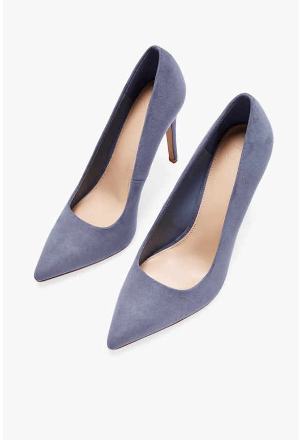 Gisselle Classic Pump - Image 4