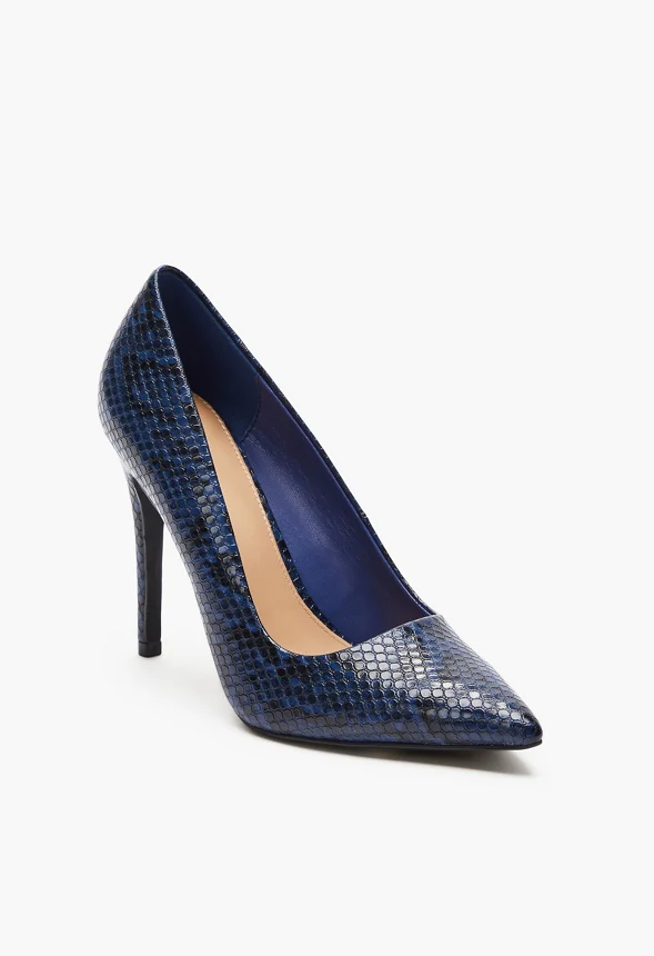 Gisselle Classic Pump - Image 2