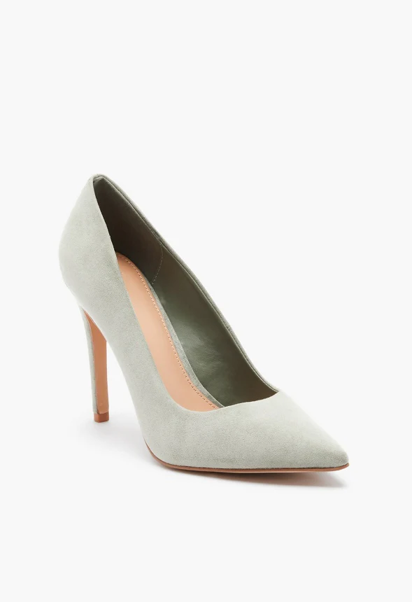 Gisselle Classic Pump - Image 2