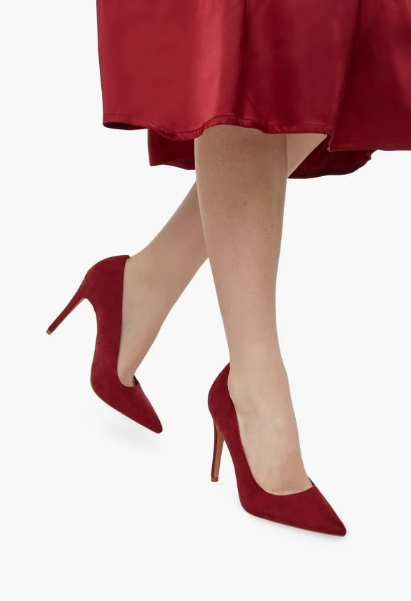 Gisselle Classic Pump - Image 5